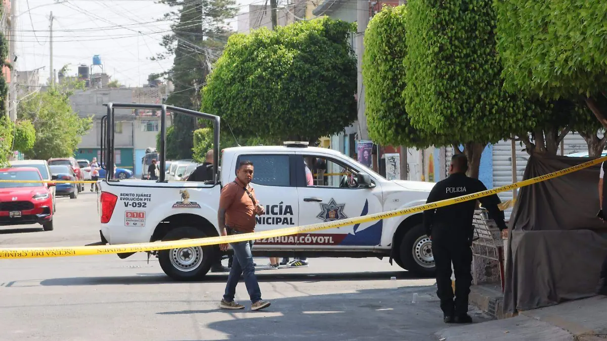 Encuentra a policía de Neza con un tiro en la cabeza – EL LIBERAL ...