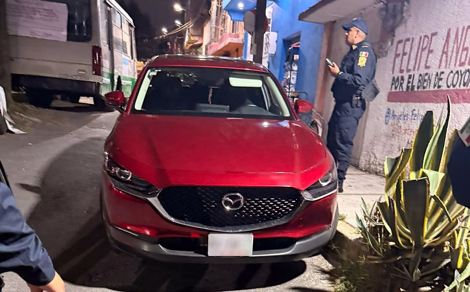 operativo-coordinado-da-resultados-guardia-municipal-de-naucalpan-recupera-dos-vehiculos-robados-en-una-noche-avif