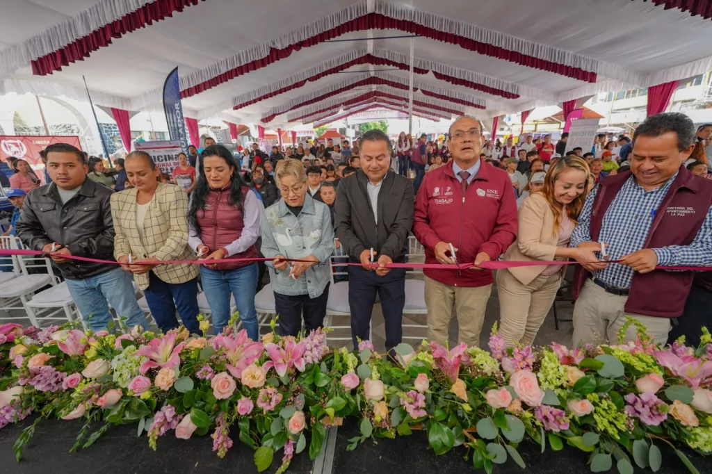 Participan emprendedores de trabajo en la segunda feria del empleo 2026 ...