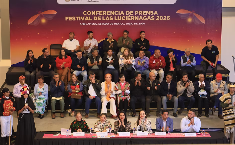 el-festival-internacional-de-las-luciernagas-2026-iluminara-la-region-de-los-volcanes-con-cultura-turismo-y-natura-leza-avif