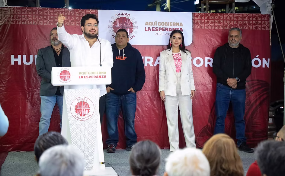 naucalpan-recupera-espacios-publicos-con-senderos-seguros-isaac-montoya-impulsa-una-nueva-imagen-para-la-cabecera-mu-nicipal-avif