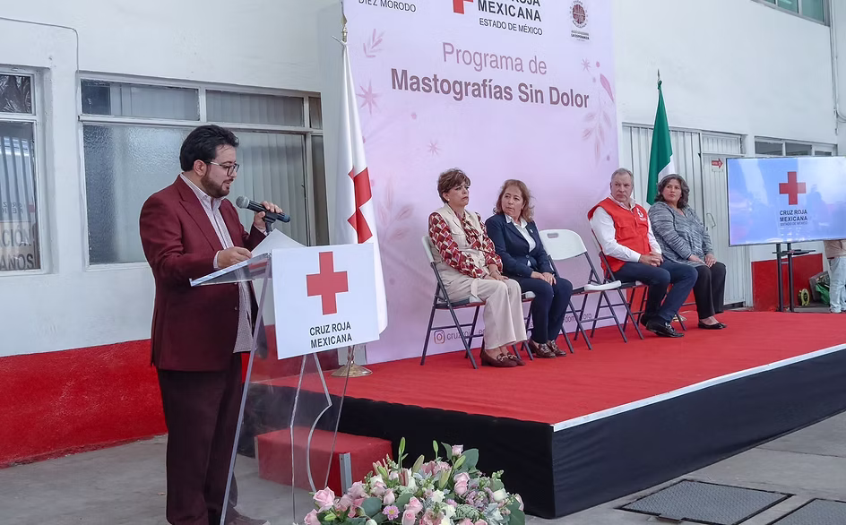 naucalpan-acerca-estudios-gratuitos-a-mujeres-para-prevenir-y-detectar-a-tiempo-el-cancer-de-mama-avif