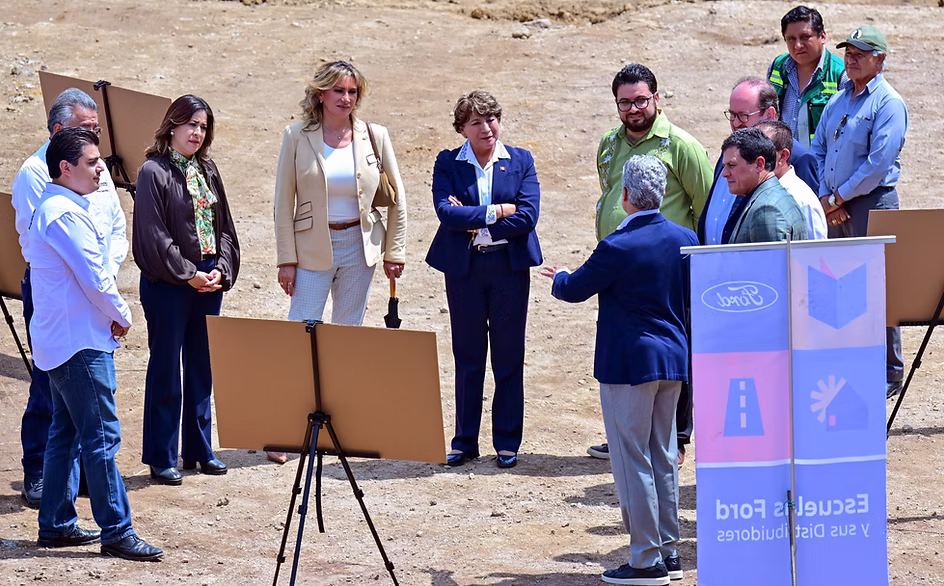 naucalpan-sumara-una-nueva-escuela-ford-con-inversion-de-23-5-millones-de-pesos-avif